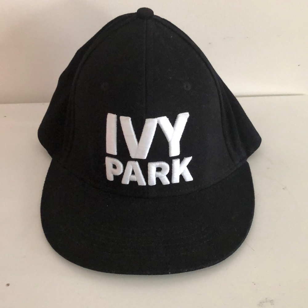 Ivy Park snap back